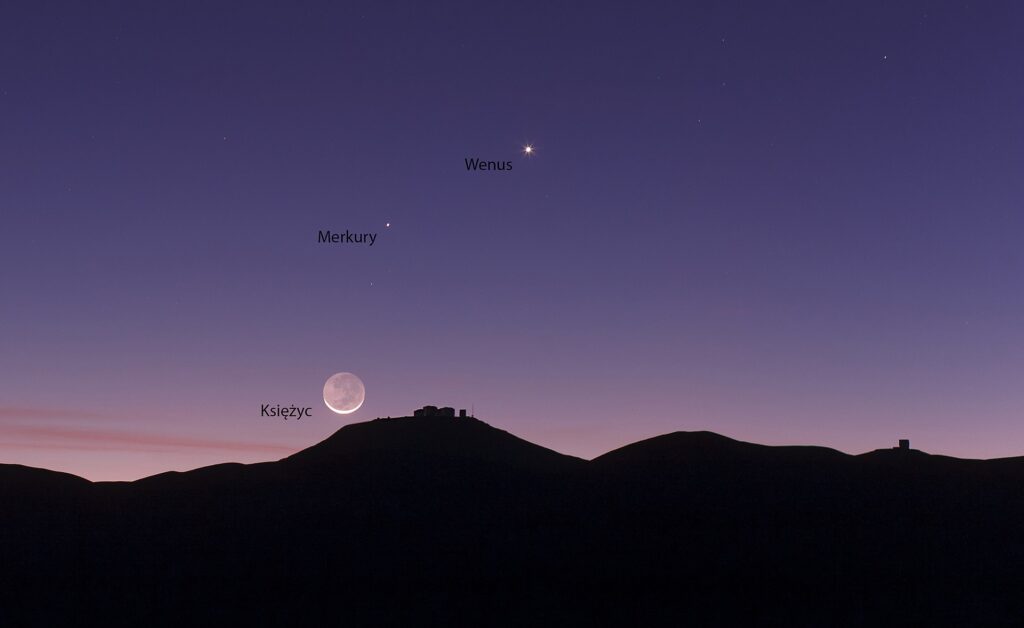 Zdjęcie Merkurego, Wenus i Księżyca na wieczornym niebie
