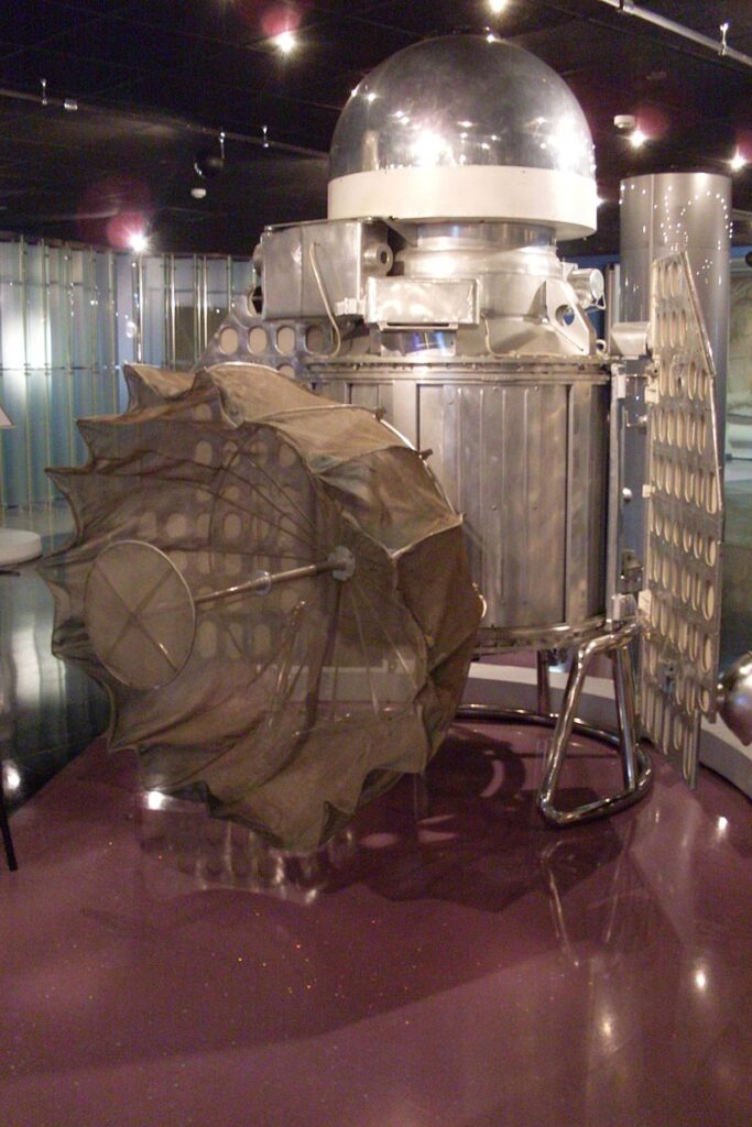  Pełnowymiarowy model sondy Venera 1 w Muzeum Pamięci Kosmonautyki